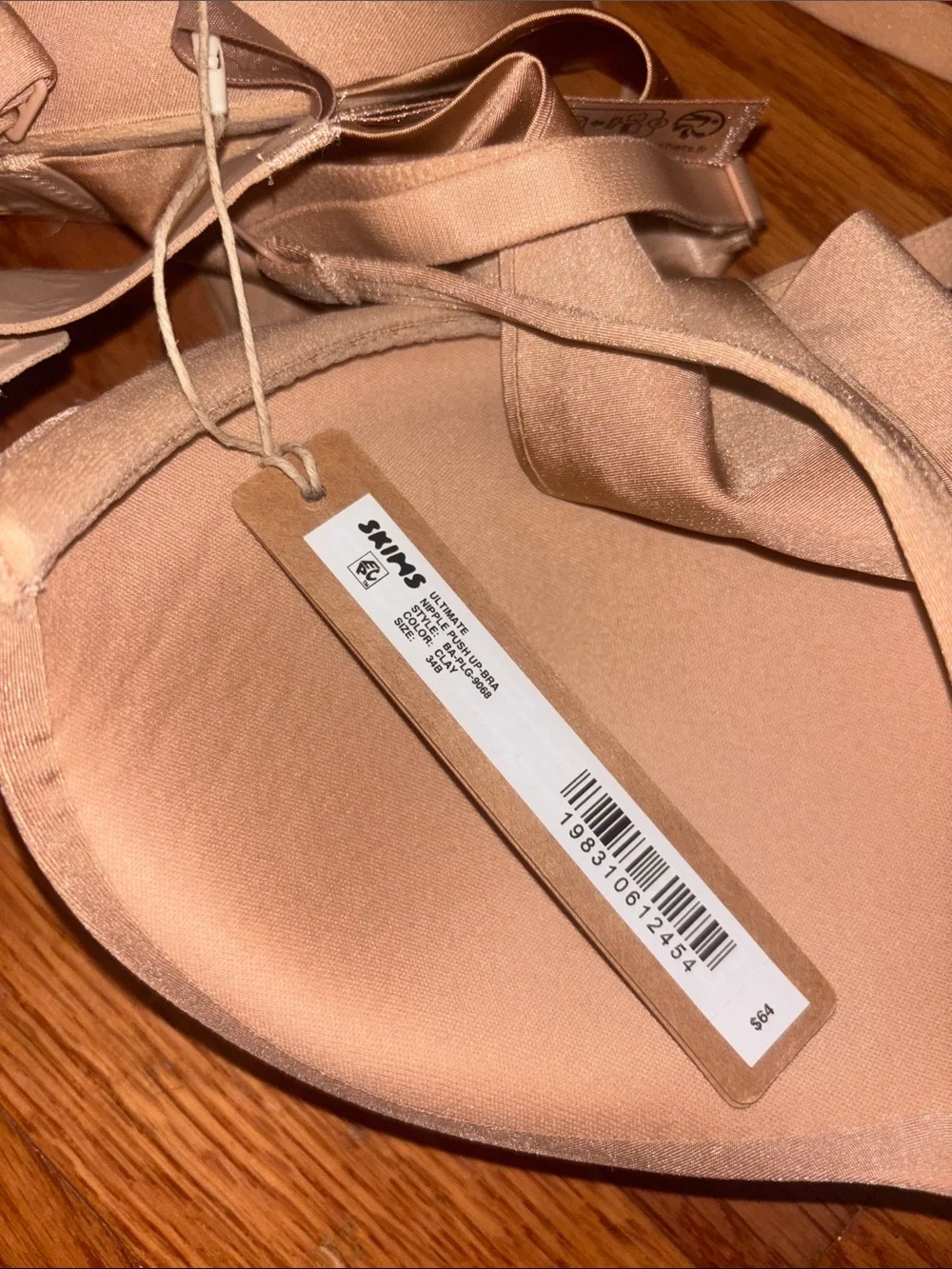 SKIMS Ultimate Collection Nipple Bra - Clay - Picture 6 of 7